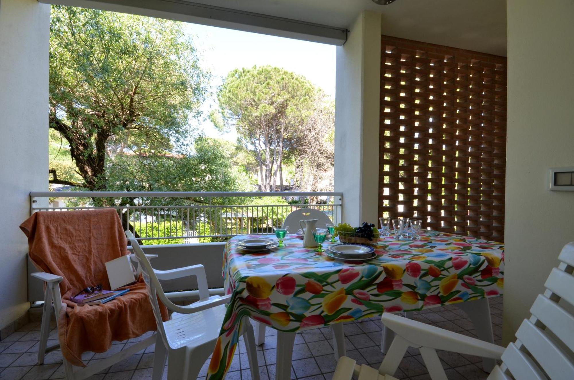 Residenza Le Acacie Apartment Bibione Exterior photo